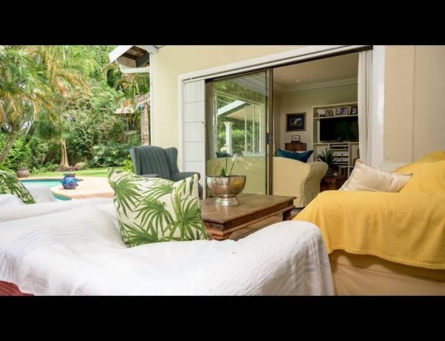 4 BEDROOM HOUSE FOR SALE IN COWIES HILL